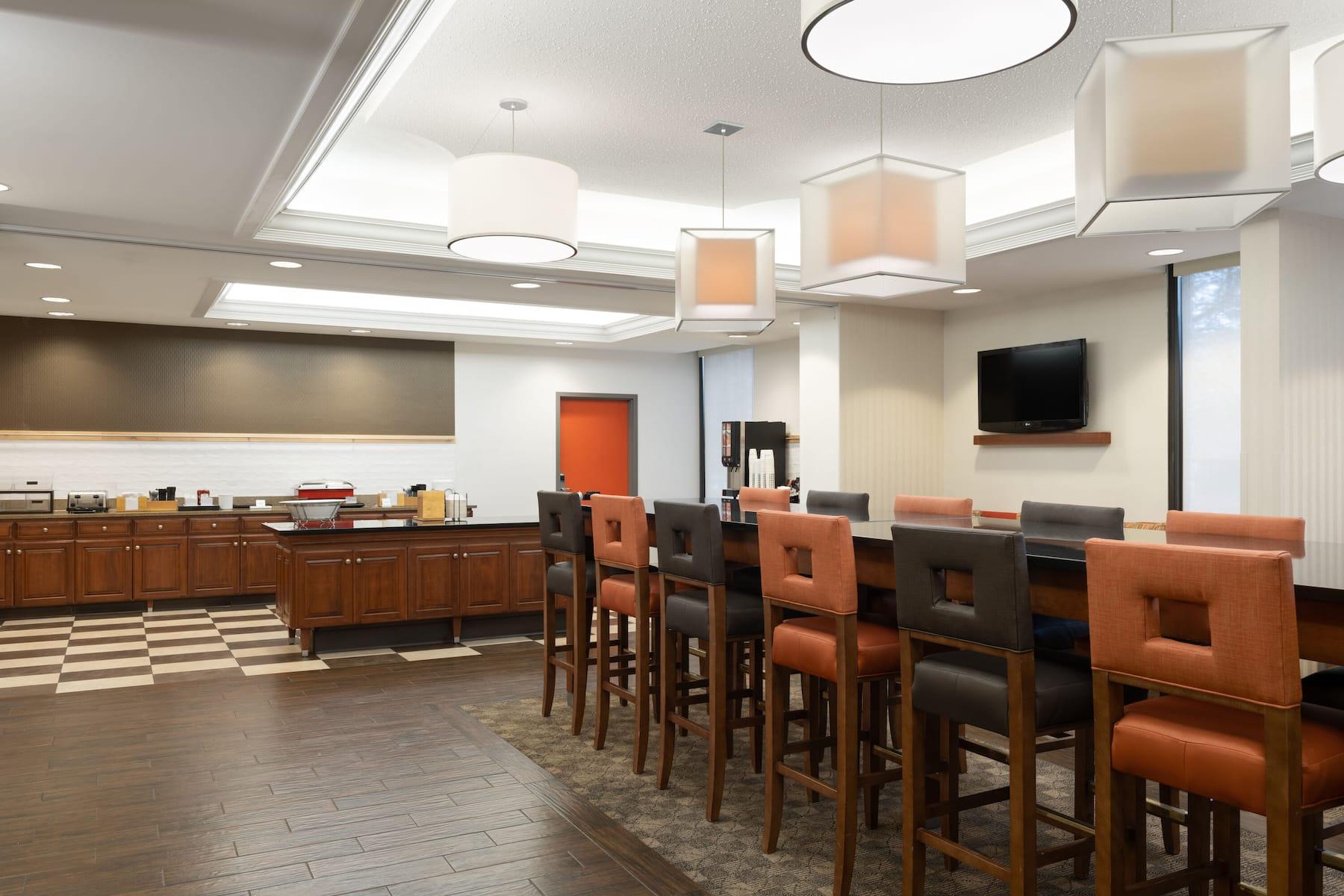Wingate By Wyndham St Louis Airport Hotel Saint Ann Kültér fotó